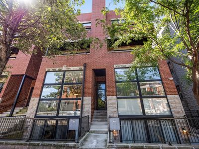 2003 W Superior St APT 1E