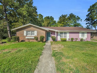 4007 Strathmore Dr