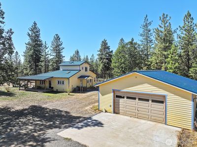 27 Whispering Pines