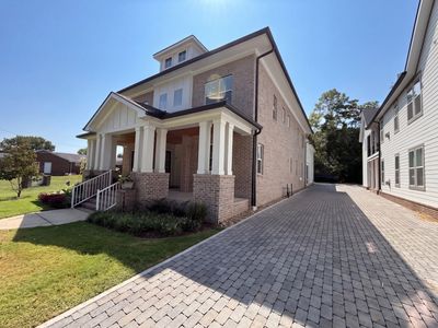 207 Fairground St #102