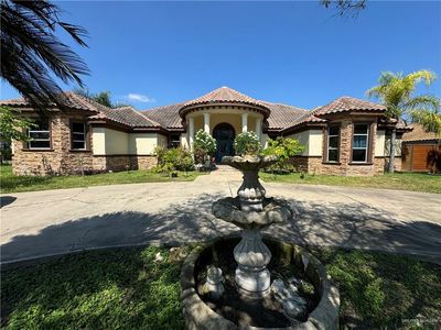 1238 W Bowie Ave