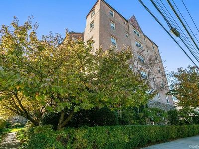 151 Centre #6F