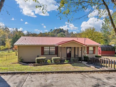 Property at 14 Lincoln Lake Rd, Kelso, TN