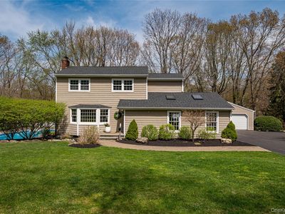 18 Pilgrim Drive