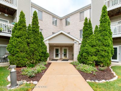 338 W Saginaw St Unit 15