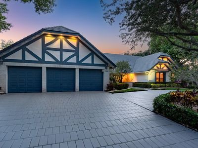 1866 Colonial Drive