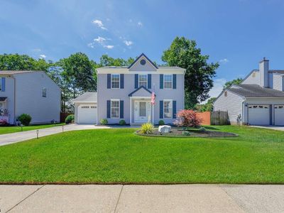 111 Rochelle Ln
