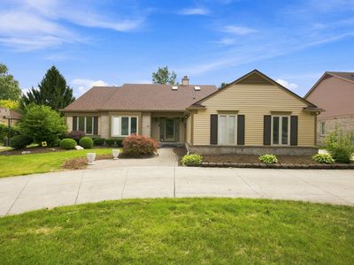 1553 Devonshire Dr