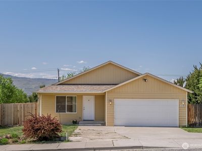 3932 NE Blueridge Drive