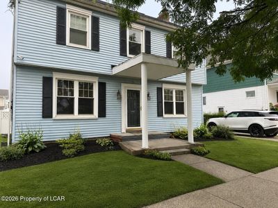 75 River St