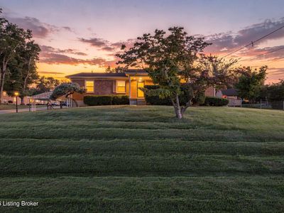 3815 Iron Horse Way