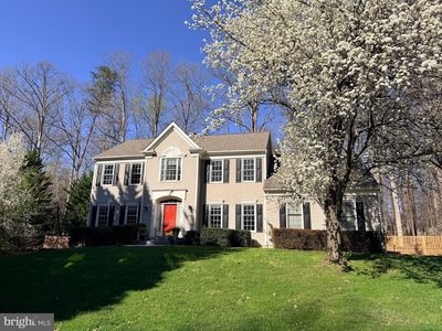 7864 Meadowgate Dr