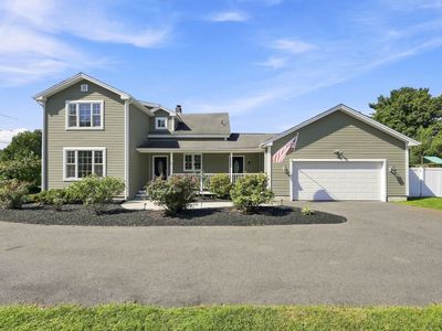 8 Caddyshack Dr