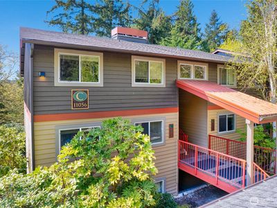 11056 NE 33rd Place #C3