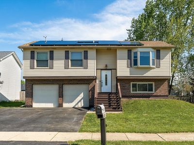 3125 Winchester Ct E