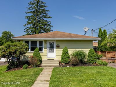 Property at 108 Park St, Dallas, PA