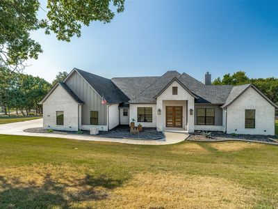 1028 Twin Creeks Dr