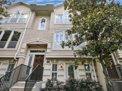 1739 French Village Dr