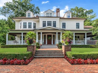 8 Ridge Road
