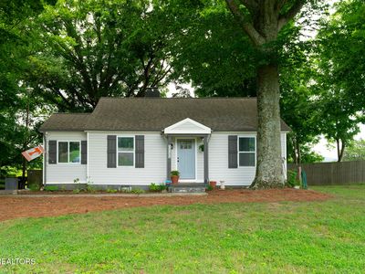 504 Sinking Springs Rd