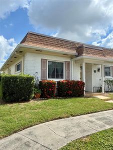1674 S Lake Ave APT 6