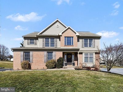815 Buckingham Blvd