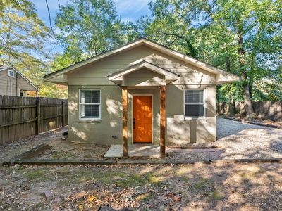 115 W Drake Ave