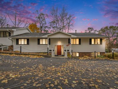 2220 Banner Ct SW #1