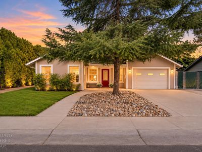 806 Jo Anne Ln