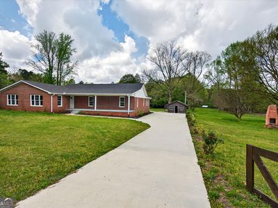 7142 Hamilton Rd