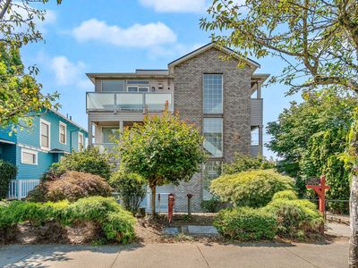 2420 Grand Ave APT 102
