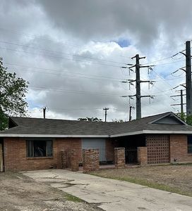 7815 Gallop Dr
