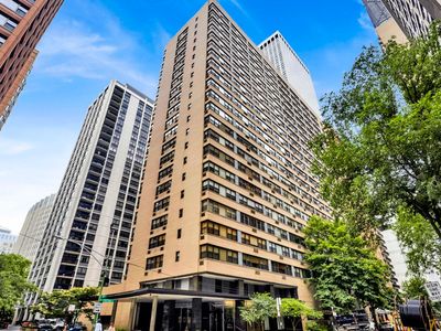 850 N Dewitt Pl APT 7K