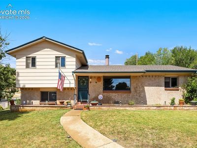 2346 Laramie Dr