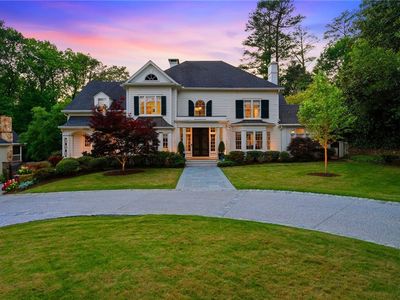 2820 Normandy Dr NW