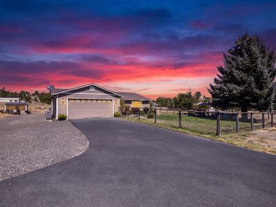 1940 SE Sagebrush Dr