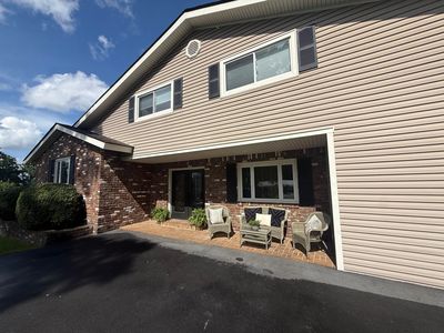 1596 Golf Course Rd