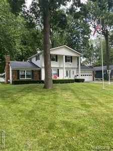 2194 Belle Meade Dr