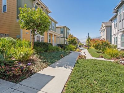 2610 Bluewater Ct