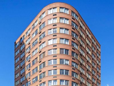 311 Washington St APT 6C