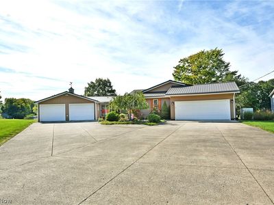 1460 Lake Vue Dr