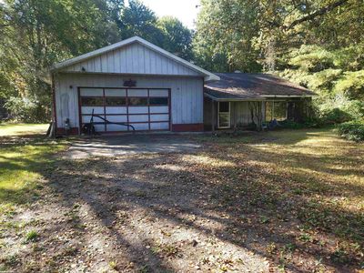 Property at 5167 Howard Rd, Smiths Creek, MI