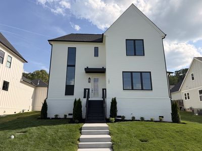 102 Madeleine Way