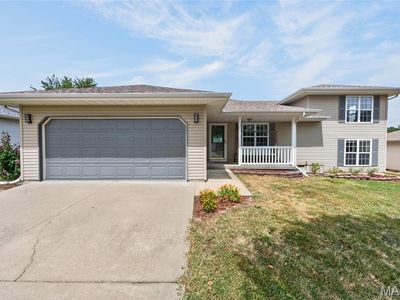 Property at 1325 Nathaniel Dr, Lebanon, MO