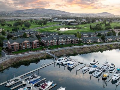 300 Columbia Point Dr UNIT D302