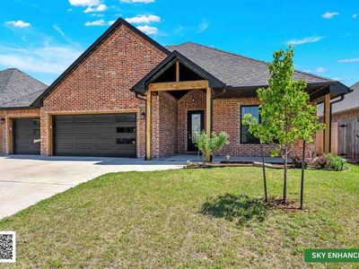 3913 NE Shenandoah Dr