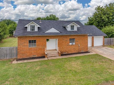 202 NW 34th St