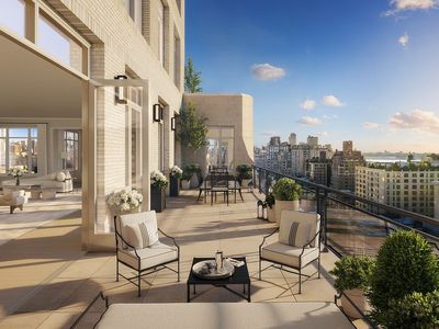 211 W 84th St UNIT PHB