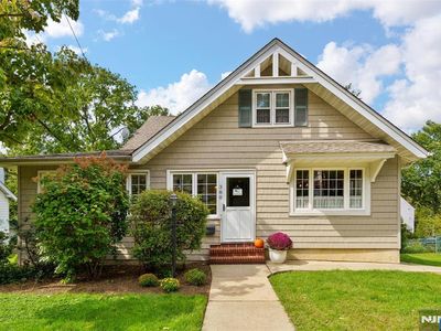 380 Orchard Terrace