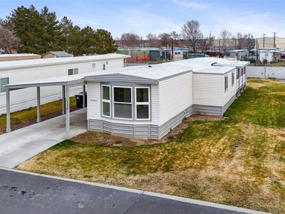 2240 W Broadway #121